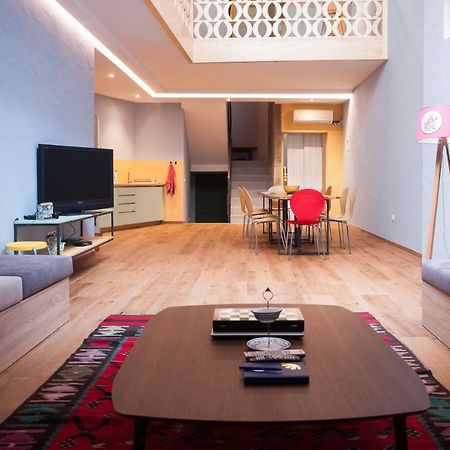 Ura Hostel Призрен Экстерьер фото