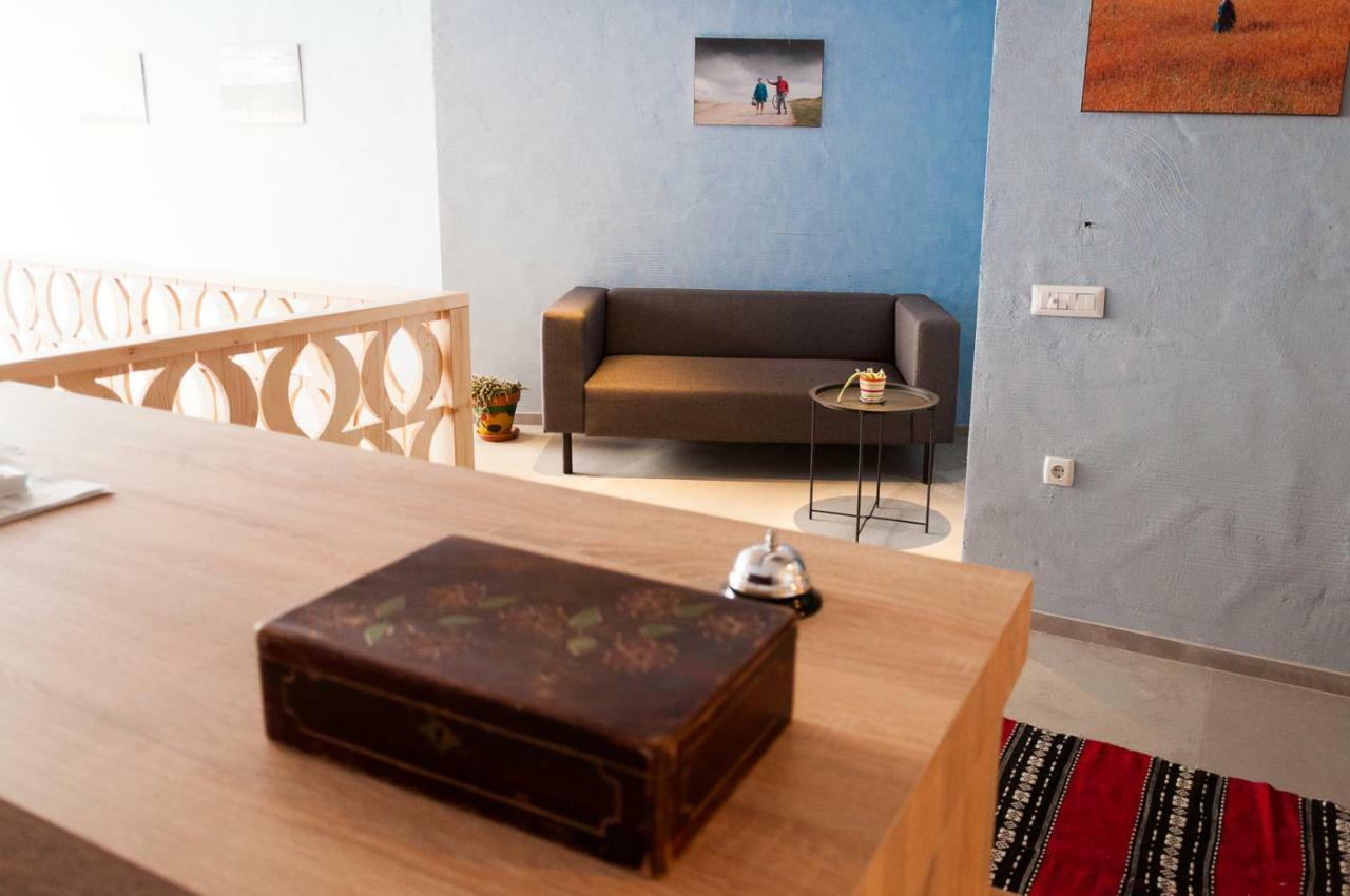 Ura Hostel Призрен Экстерьер фото
