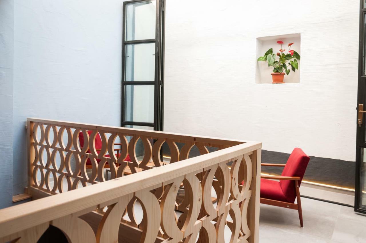 Ura Hostel Призрен Экстерьер фото